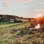 Petermuehle Urlaub Mit Alpakas *