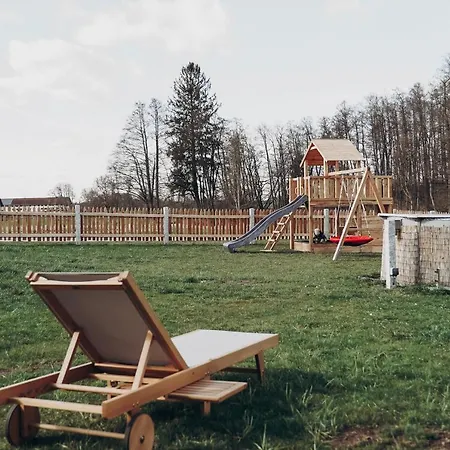 Petermuehle Urlaub Mit Alpakas *